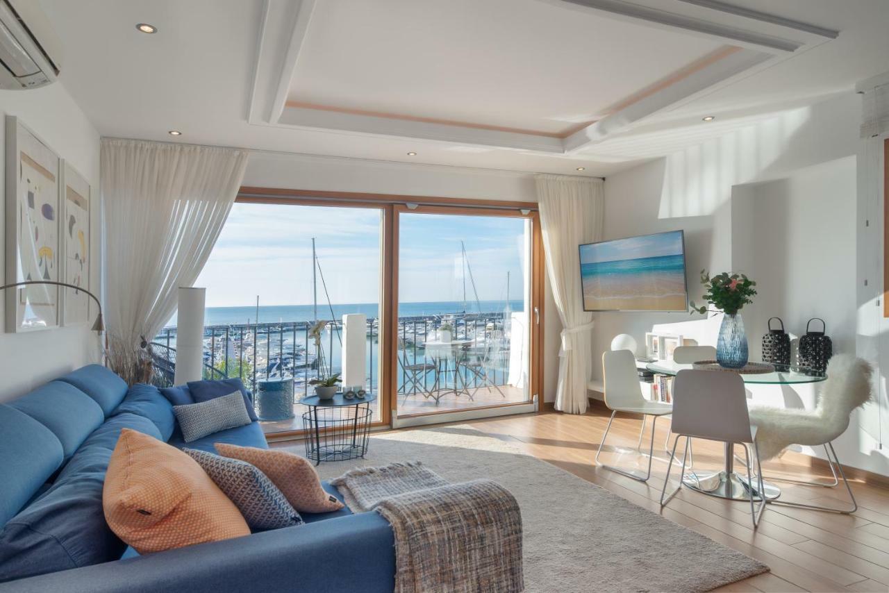 マルベーリャPenthouse In Puerto Banusアパートメント エクステリア 写真
